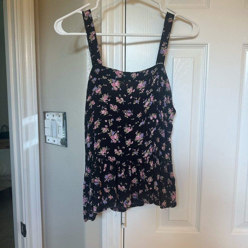 Forever 21 Floral Peplum Top